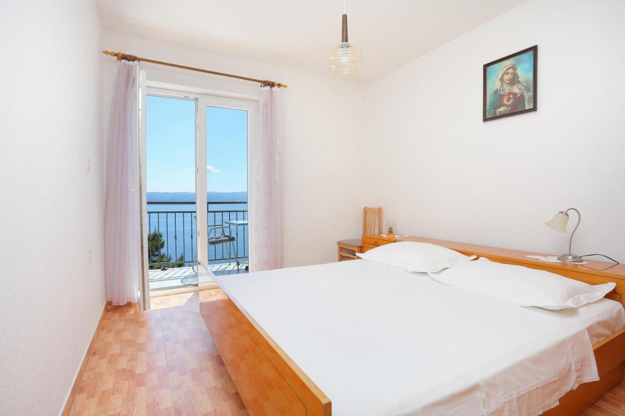 Apartments With A Parking Space Brela, Makarska - 6043 Dış mekan fotoğraf